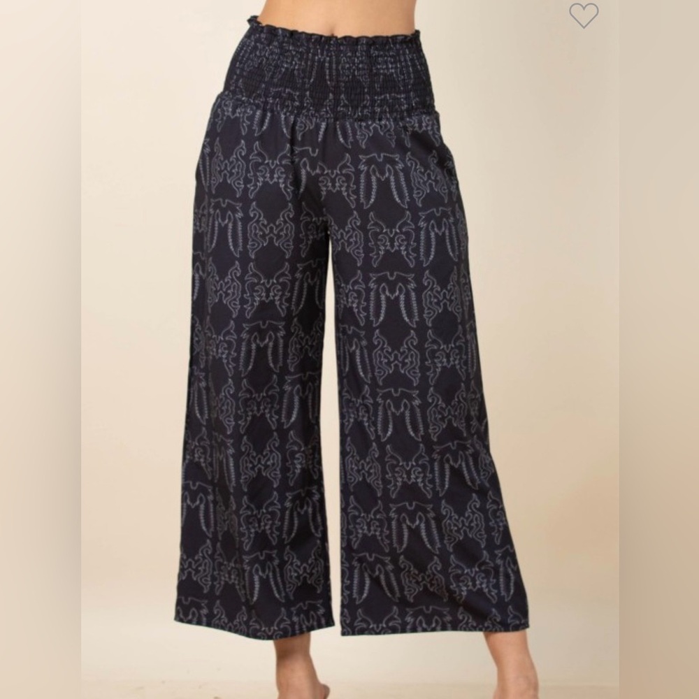 Bootstitch Smocked Pants - Black